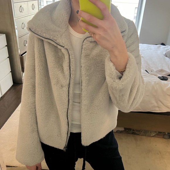 French Connection Faux Fur Jacket – Stone Grey – XS - Picture 2 of 8